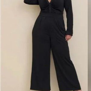 Torrid Long Sleeve Black Jumpsuit Sz 2